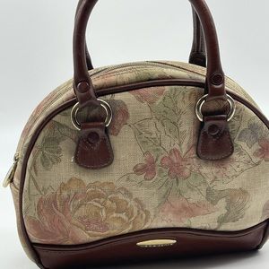 Vintage luz Claiborne handbag